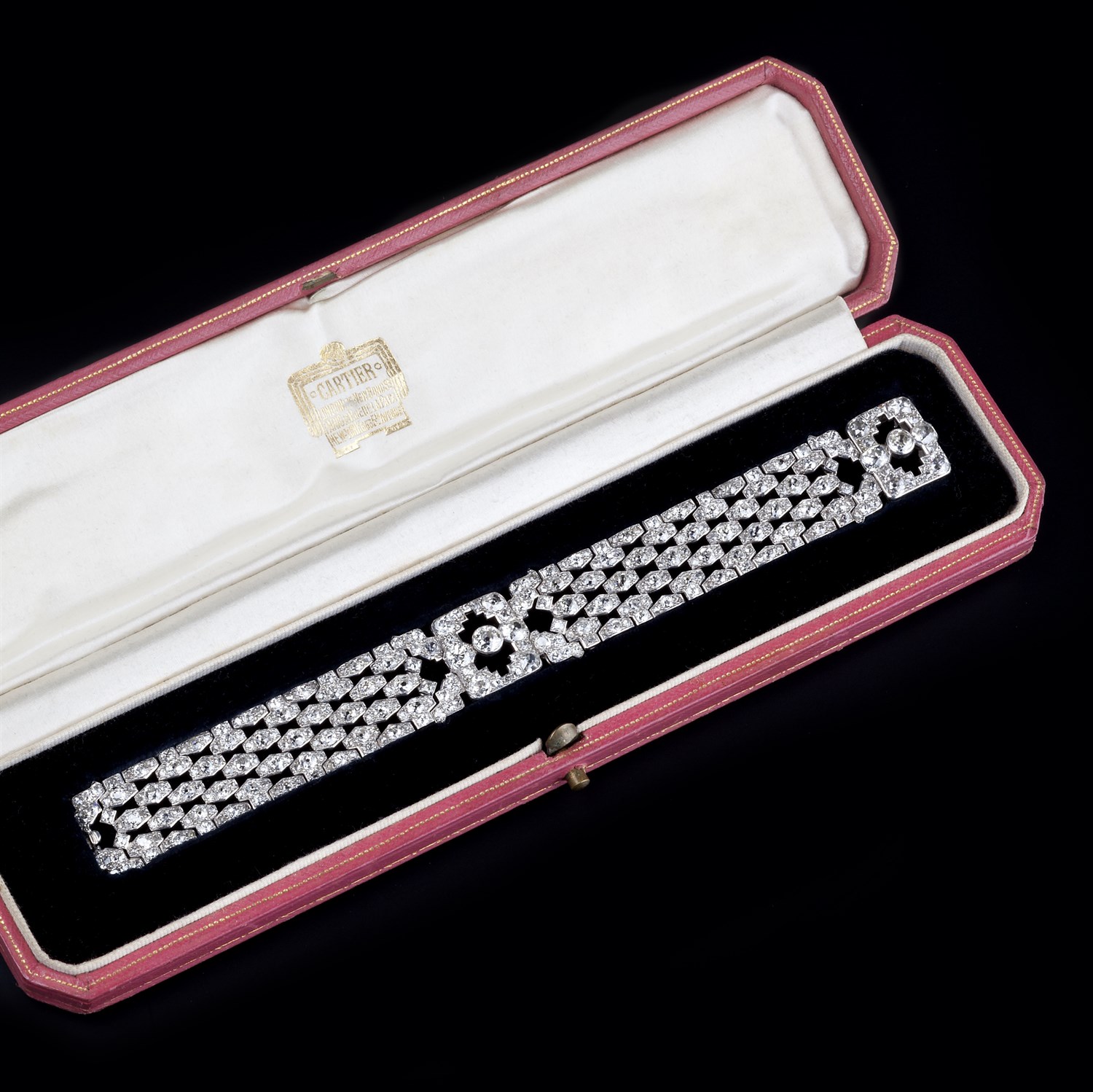 Cartier sparkles in Christmas Jewellery Silver Sale