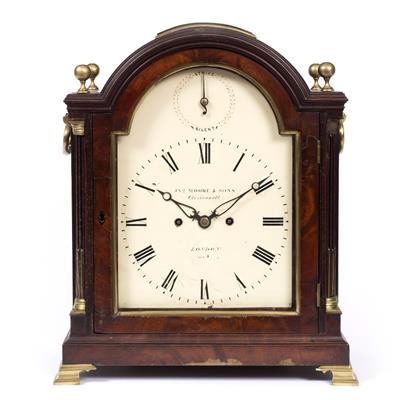 Lot 1 - A GEORGE III MAHOGANY BRACKET CLOCK