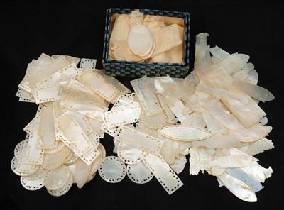 Lot 12 - A QUANTITY OF CHINESE MOTHER OF PEARL GAMING COUNTERS