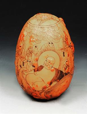 Lot 35 - A CHINESE DECORATED GOURD