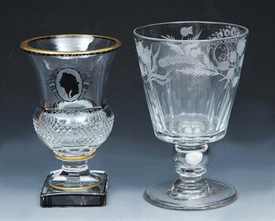 Lot 37 - A GEORGIAN ENGRAVED GLASS BEAKER with monogram and baluster stem