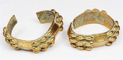 Lot 147 - A PAIR OF WEST AFRICAN BRASS BRACELETS