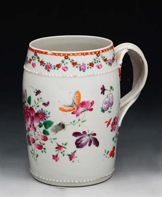 Lot 159 - A CHINESE EXPORT FAMILLE ROSE TANKARD