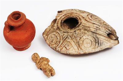 Lot 262 - A ROMAN MINIATURE SAMIAN WARE POTTERY PITCHER