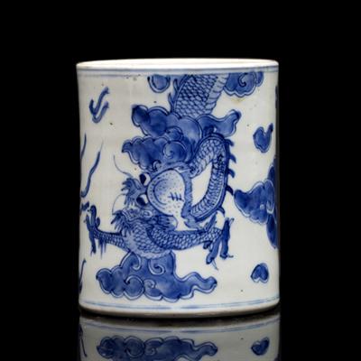 Lot 4 - A Chinese blue and white porcelain bitong
