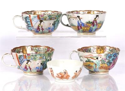 Lot 99 - Four Chinese Canton enamel tea cups