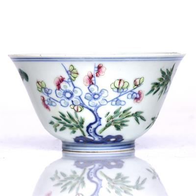 Lot 129 - A Chinese Doucai small bowl