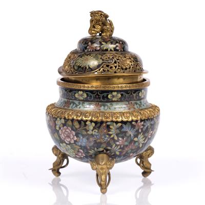 Lot 174 - A Chinese cloisonne censer and cover