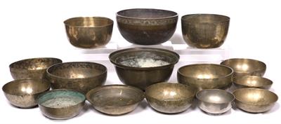 Lot 197 - A collection of thirteen bronze alloy Chinese