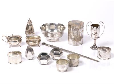 Lot 211 - A collection of Chinese white metal pieces