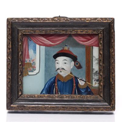 Lot 292 - A Chinese miniature reverse glass painting