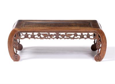 Lot 407 - A Chinese hardwood opium table