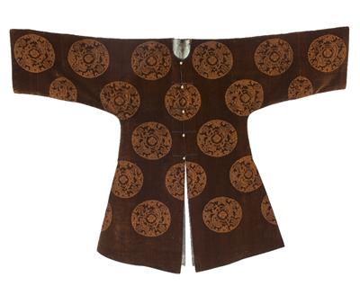 Lot 452 - A Chinese voided velvet informal robe