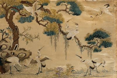 Lot 463 - A Chinese silk embroidered panel