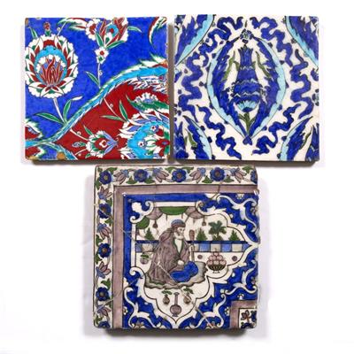 Lot 634 - An Iznik tile