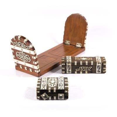 Lot 635 - A Vizagapatam book holder