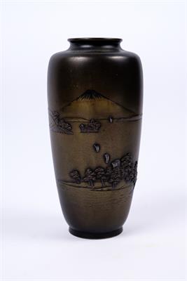 Lot 737 - A Japanese bronze vase