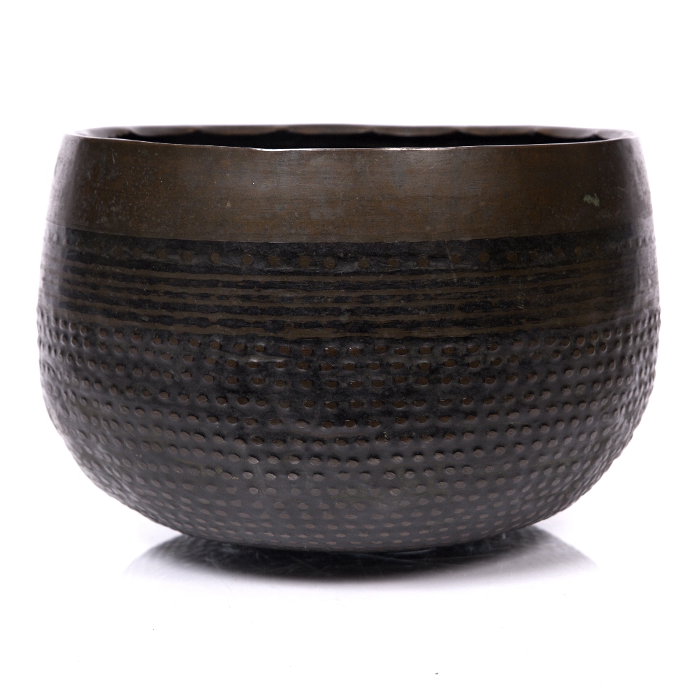 Lot 892 - A Japanese Buddhist temple bowl bell