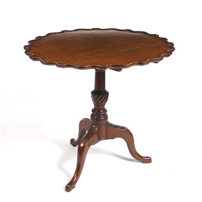 Lot 51 - A 19th Century mahogany tilt top table