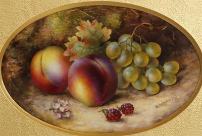 Lot 263 - A Royal Worcester oval plaque