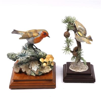 Lot 291 - A Royal Worcester model 'Robin'