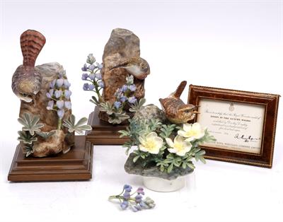 Lot 306 - A Royal Worcester model of 'Canyon Wren'