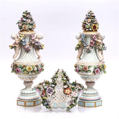 Lot 328 - A pair of Meissen porcelain turquoise ground vases and covers