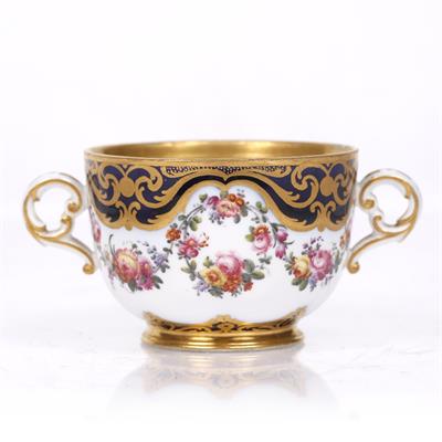 Lot 341 - A French