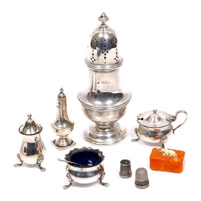 Lot 402 - A Georgian style silver caster