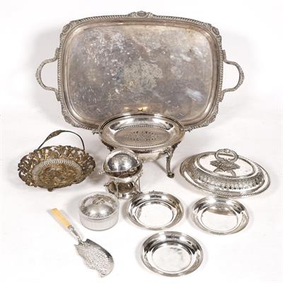 Lot 440 - A large silver plated tea tray