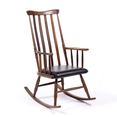 Lot 18 - Manner of Hans Wegner