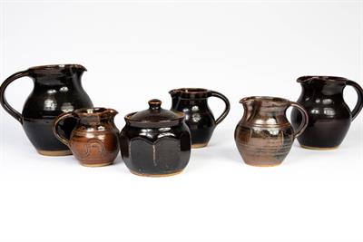 Lot 278 - Winchcombe Pottery