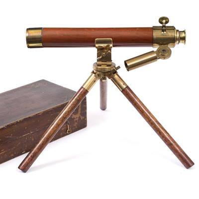 Lot 26 - A LATE 19TH / EARLY 20TH CENTURY TWO DRAWER TELESCOPE