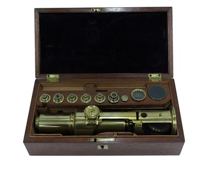Lot 31 - A LATE 19TH CENTURY BRASS LACQUERED MICROSCOPE