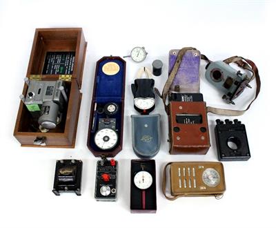 Lot 45 - A QUANTITY OF VARIOUS INSTRUMENTS to include a vault ammeter