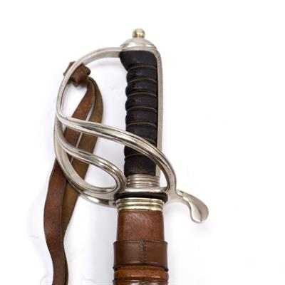 Lot 70 - A BRITISH ROYAL ARTILLERY OFFICER'S SWORD