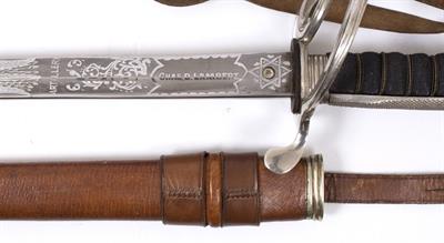 Lot 70 - A BRITISH ROYAL ARTILLERY OFFICER'S SWORD