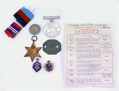 Lot 89 - A 1930-1945 STAR SERVICE MEDAL