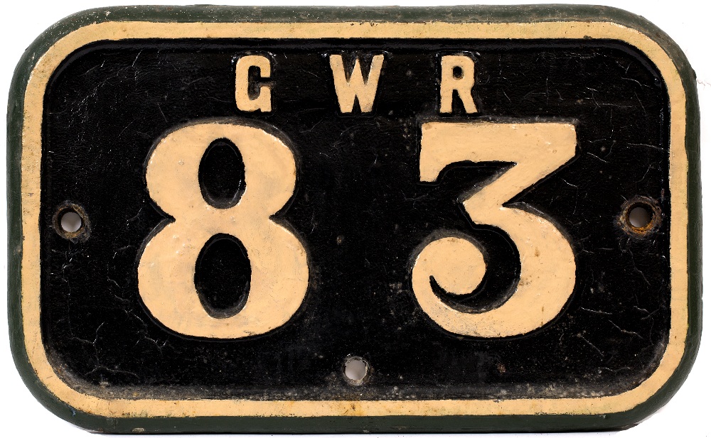 Lot 128 - A GWR CAST LOCOMOTIVE CABSIDE PLATE 'GWR 83'