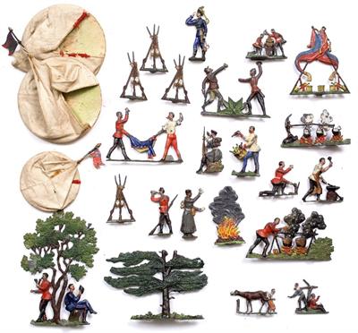 Lot 228 - A LARGE QUANTITY OF ANTIQUE MINIATURE CAST LEAD SOLDIERS