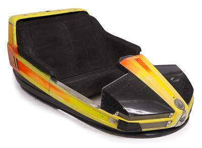 Lot 264 - A 1960'S / 70'S FRENCH FIBREGLASS DODGEM