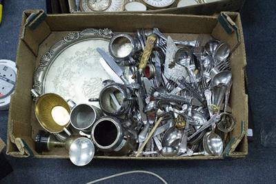 Lot 417 - A SELECTION OF SILVER PLATED AND EPNS WARE