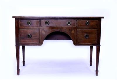 Lot 508 - A LATE 19TH CENTURY / EARLY 20TH CENTURY MAHOGANY SIDEBOARD