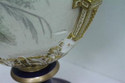 Lot 554 - A 19TH CENTURY CONTINENTAL SEVRES STYLE POTTERY VASE