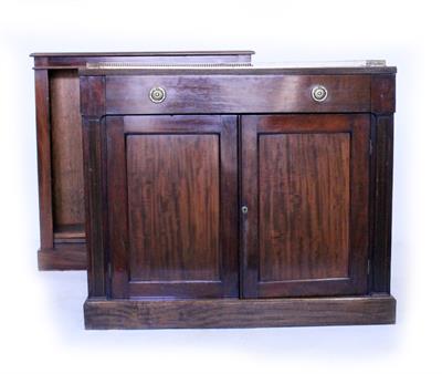 Lot 583 - A 19TH CENTURY MAHOGANY SIDE CABINET