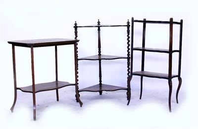 Lot 597 - A VICTORIAN MAHOGANY THREE TIER CORNER WHATNOT