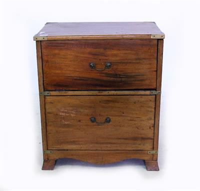 Lot 770 - A TEAK CAMPAIGN STYLE COMMODE