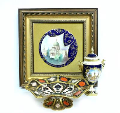 Lot 817 - A ROYAL CROWN DERBY PORCELAIN TAZZA