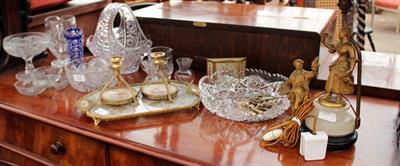 Lot 843 - MISCELLANEOUS METALWARE