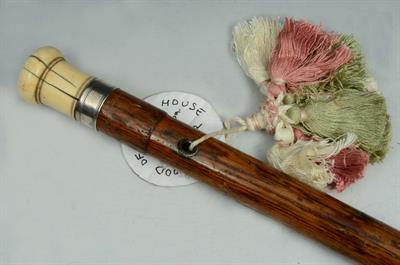 Lot 19 - AN AMERICAN WALKING STICK said to be made from wood from William Penn's house